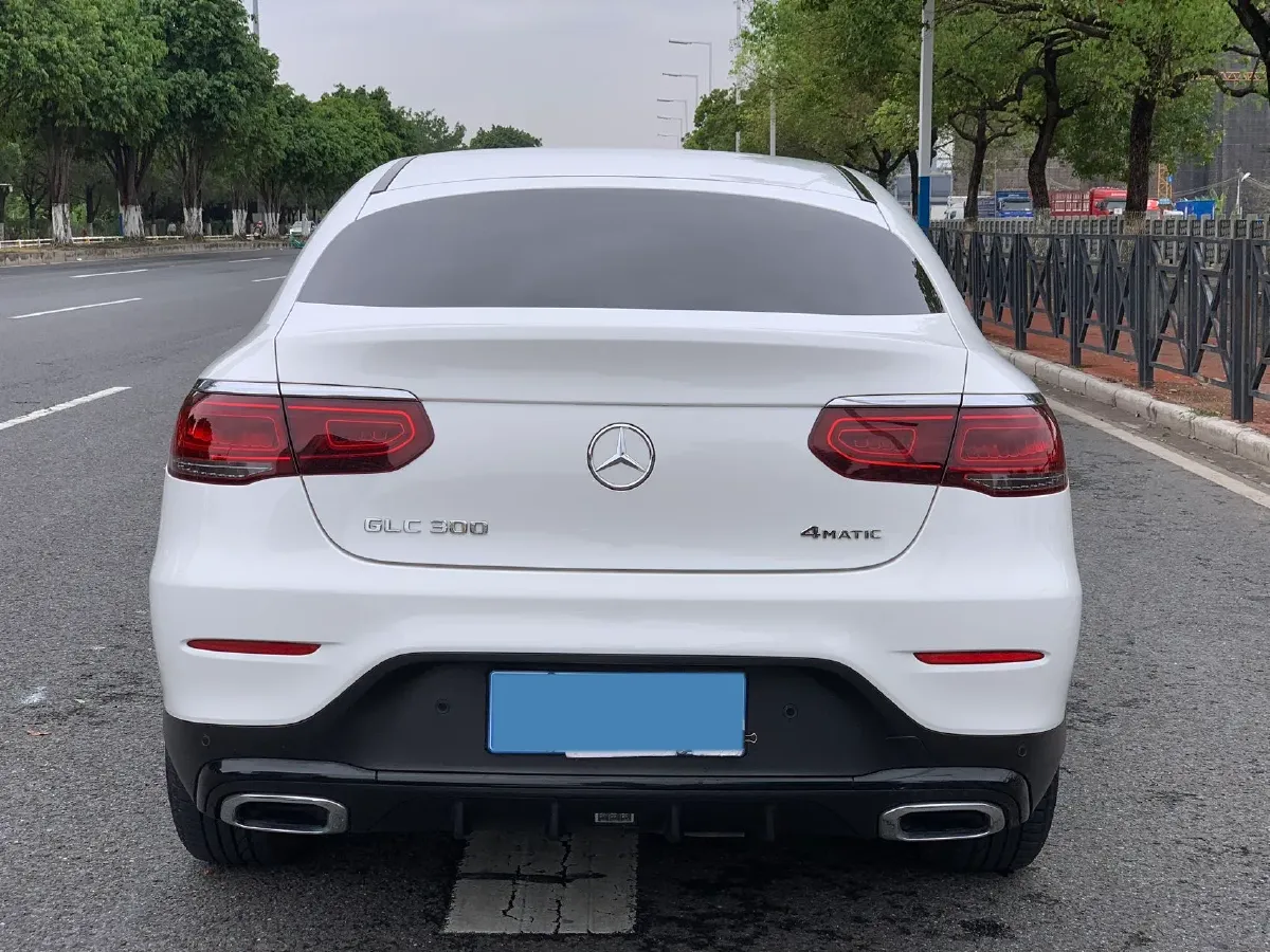 2020 Mercedes-Benz GLC Coupe 2.0T 197HP L4 9AT,autocango,china used car exporter,china ev exporter,chinese used car exporter,chinese used ev exporter
