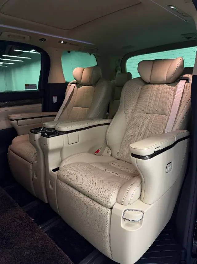 2020 Toyota Alphard 2.5L 117HP L4 E-CVT Hybrid,autocango,china used car exporter,china ev exporter,chinese used car exporter,chinese used ev exporter