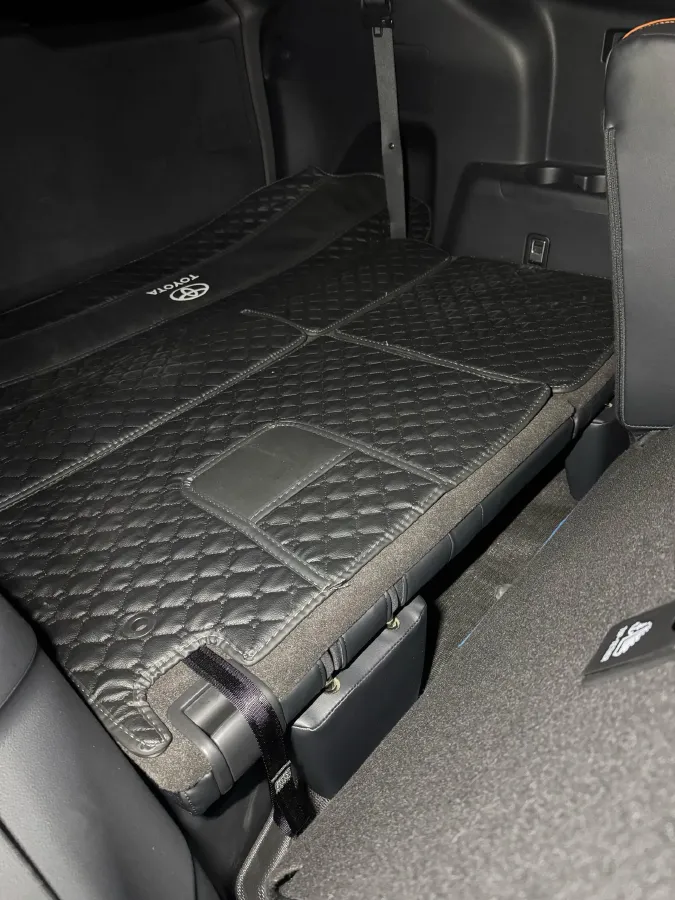 2024 Toyota Crown Kluger 2.0T 248HP L4 8AT,autocango,china used car exporter,china ev exporter,chinese used car exporter,chinese used ev exporter