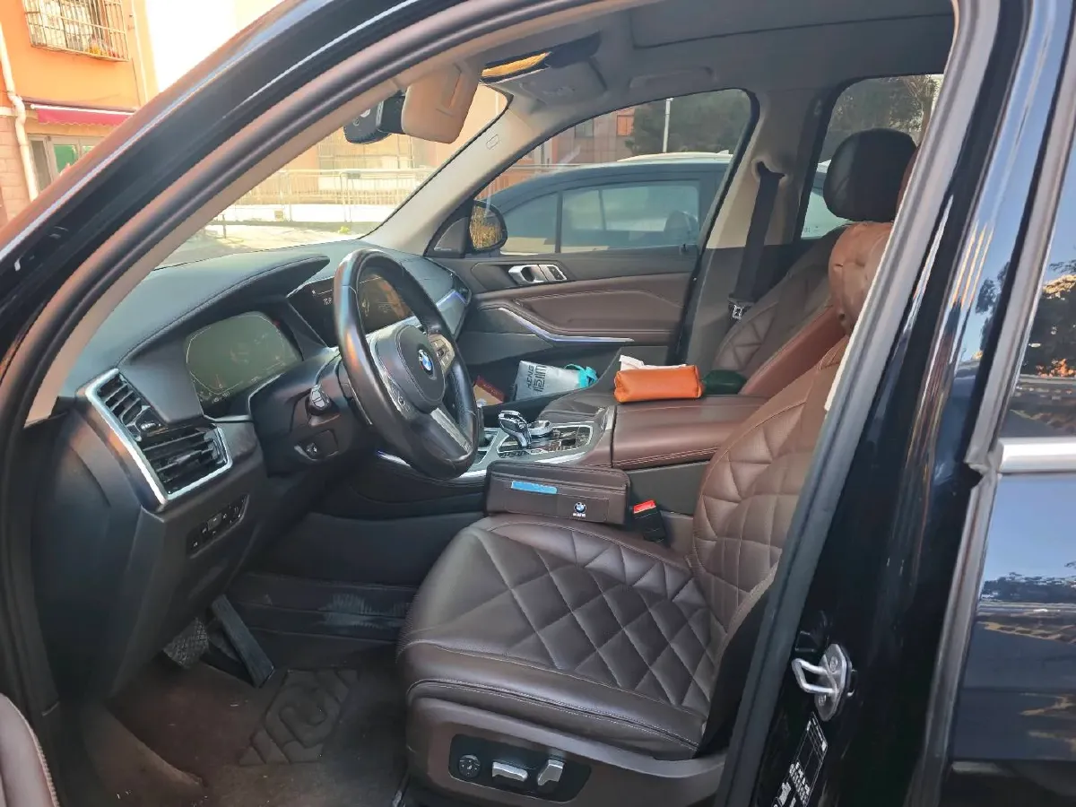 2022 BMW X5 2.0T 245HP L4 8AT,autocango,china used car exporter,china ev exporter,chinese used car exporter,chinese used ev exporter