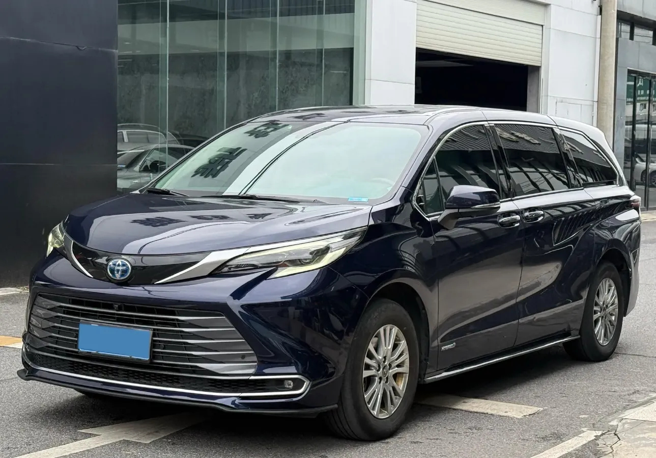 2021 Toyota Sienna 2.5L 192HP L4 E-CVT Hybrid,autocango,china used car exporter,china ev exporter,chinese used car exporter,chinese used ev exporter
