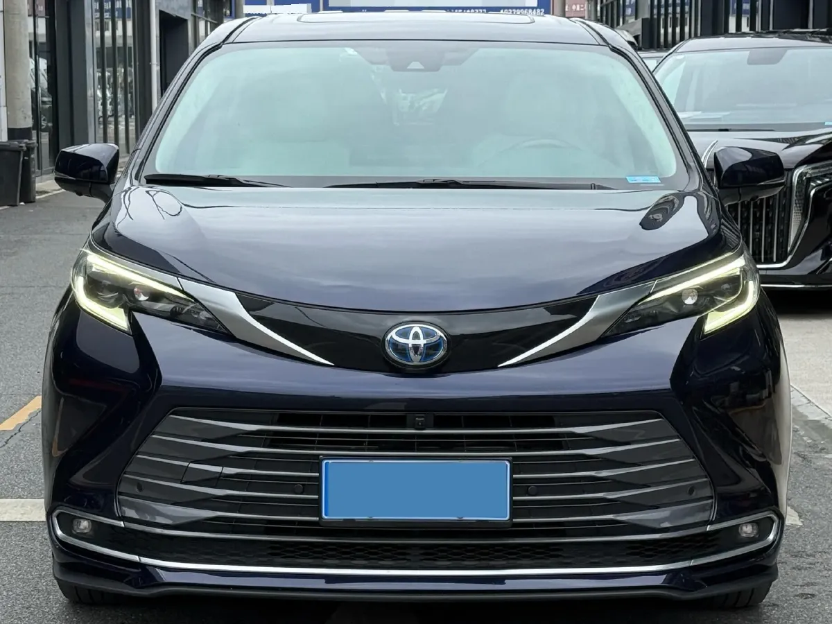 2021 Toyota Sienna 2.5L 192HP L4 E-CVT Hybrid,autocango,china used car exporter,china ev exporter,chinese used car exporter,chinese used ev exporter