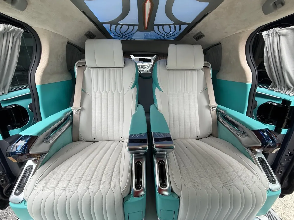 2021 Toyota Sienna 2.5L 192HP L4 E-CVT Hybrid,autocango,china used car exporter,china ev exporter,chinese used car exporter,chinese used ev exporter