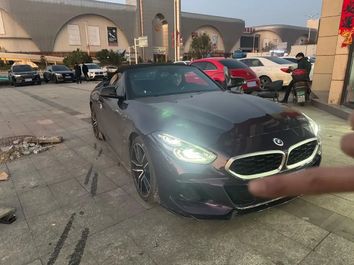 2023 BMW Z4 2.0T 197HP L4 8AT,autocango,china used car exporter,china ev exporter,chinese used car exporter,chinese used ev exporter