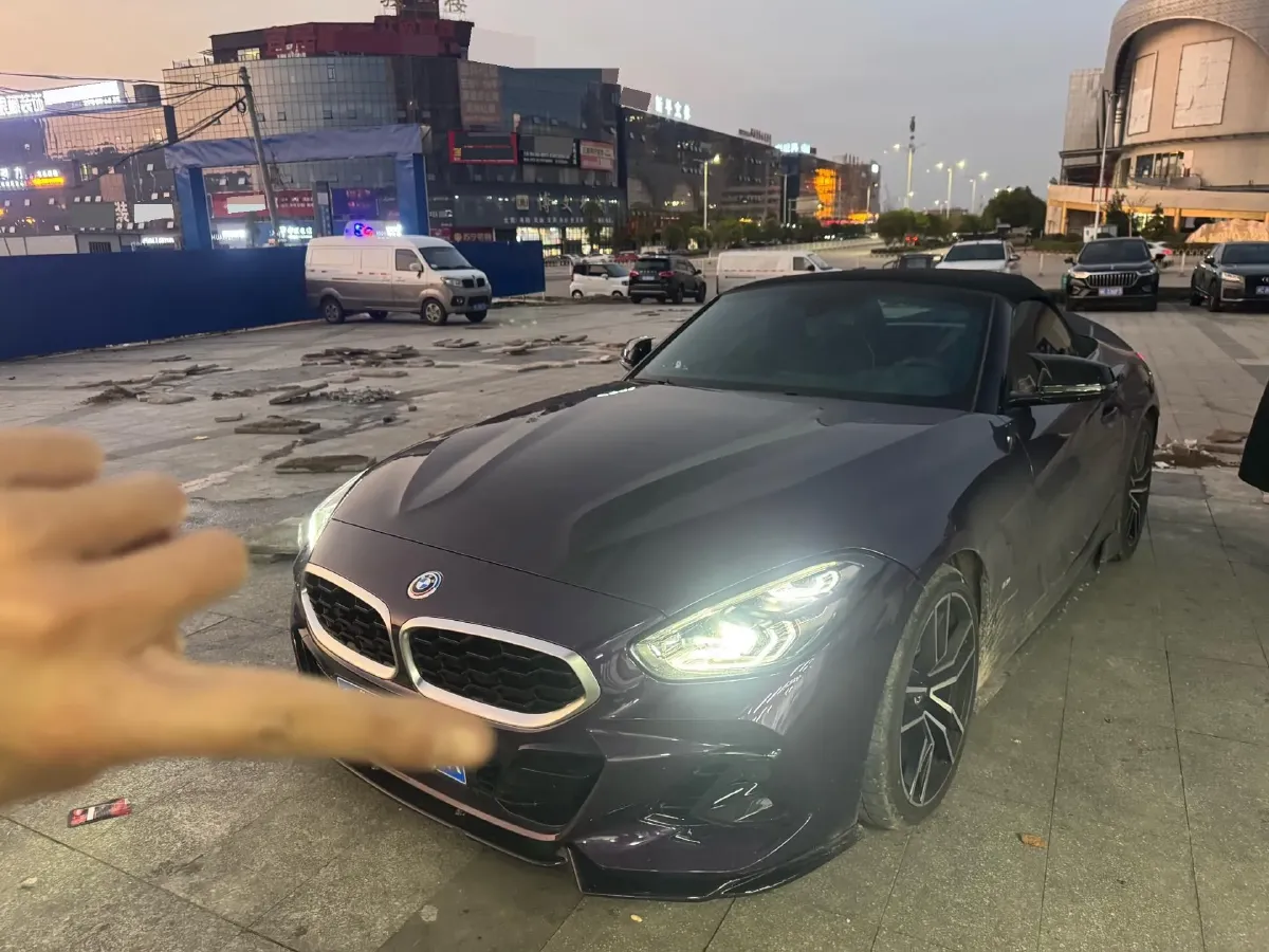 2023 BMW Z4 2.0T 197HP L4 8AT,autocango,china used car exporter,china ev exporter,chinese used car exporter,chinese used ev exporter