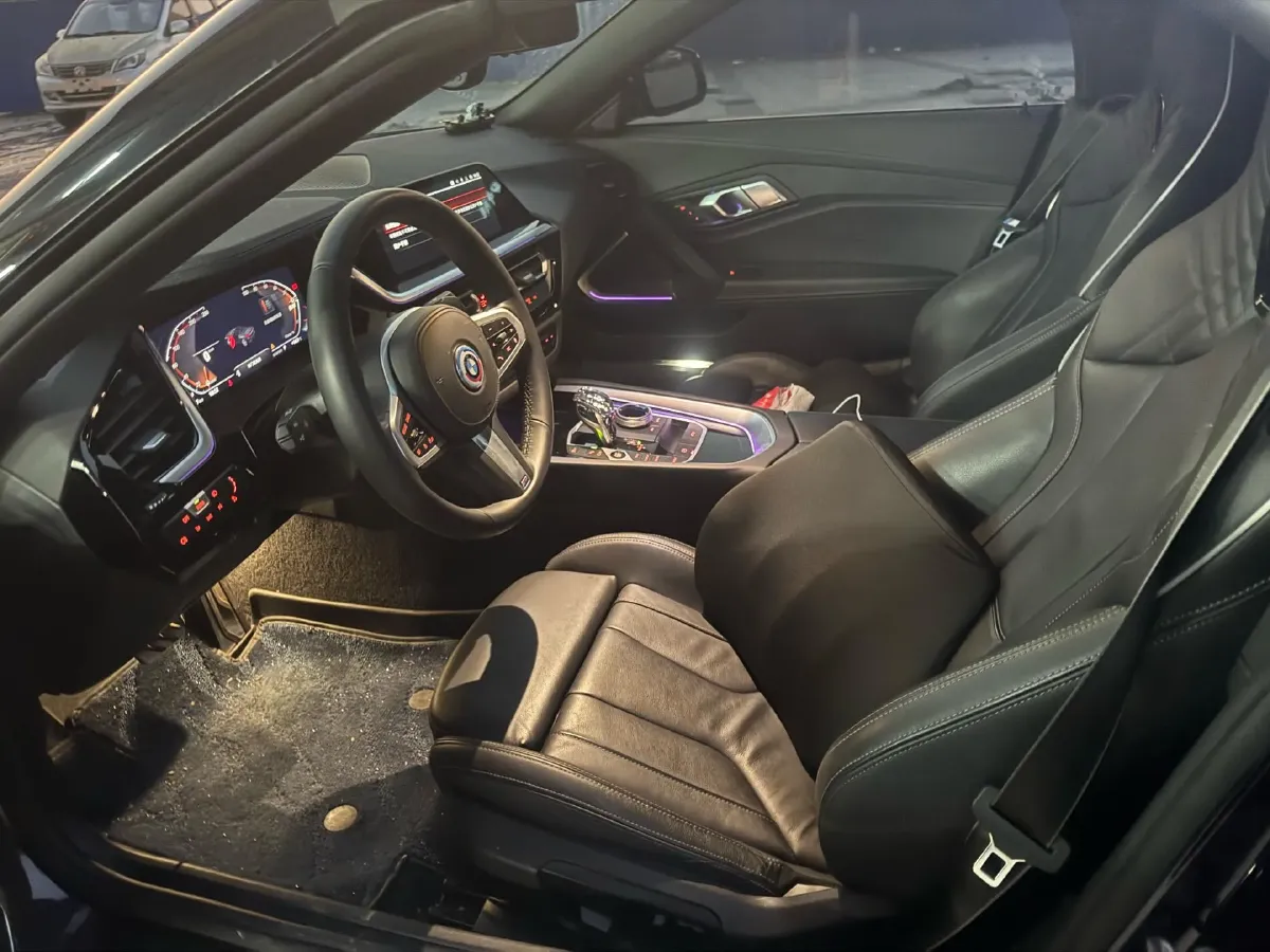 2023 BMW Z4 2.0T 197HP L4 8AT,autocango,china used car exporter,china ev exporter,chinese used car exporter,chinese used ev exporter