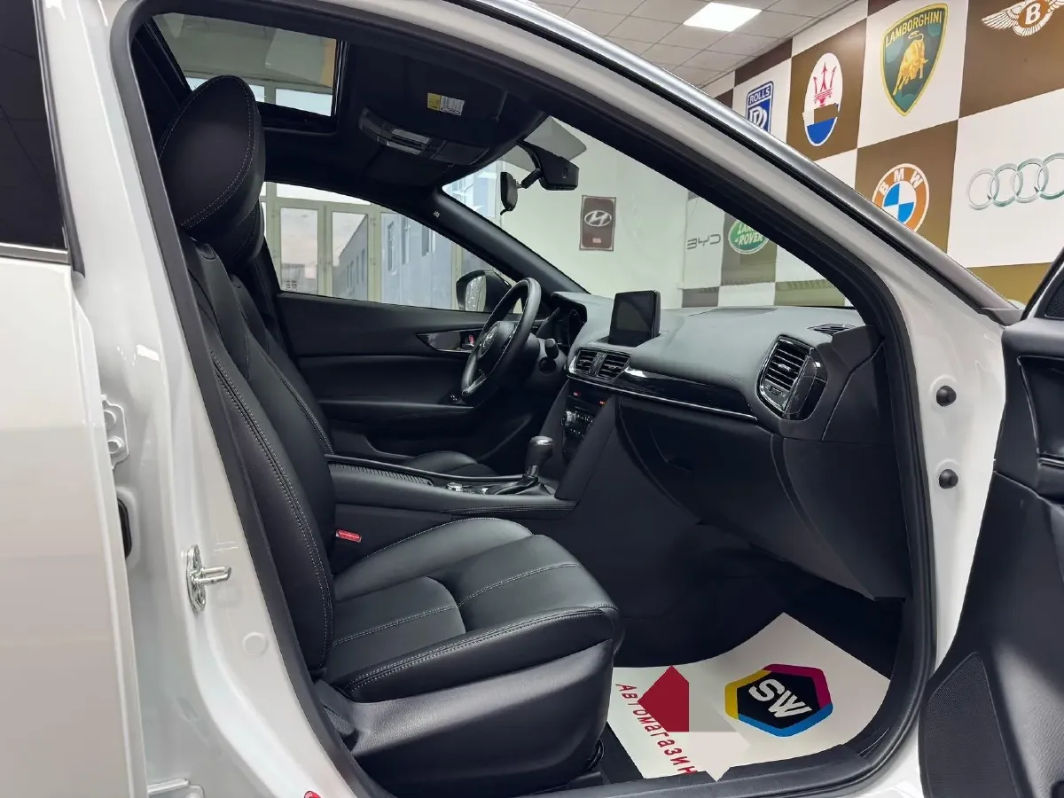 2021 Mazda CX-4 2.0L 158HP L4 6AT,autocango,china used car exporter,china ev exporter,chinese used car exporter,chinese used ev exporter