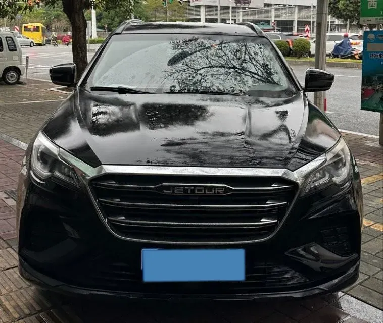 2022 Jetour X70M 1.5T 156HP L4 6MT,autocango,china used car exporter,china ev exporter,chinese used car exporter,chinese used ev exporter