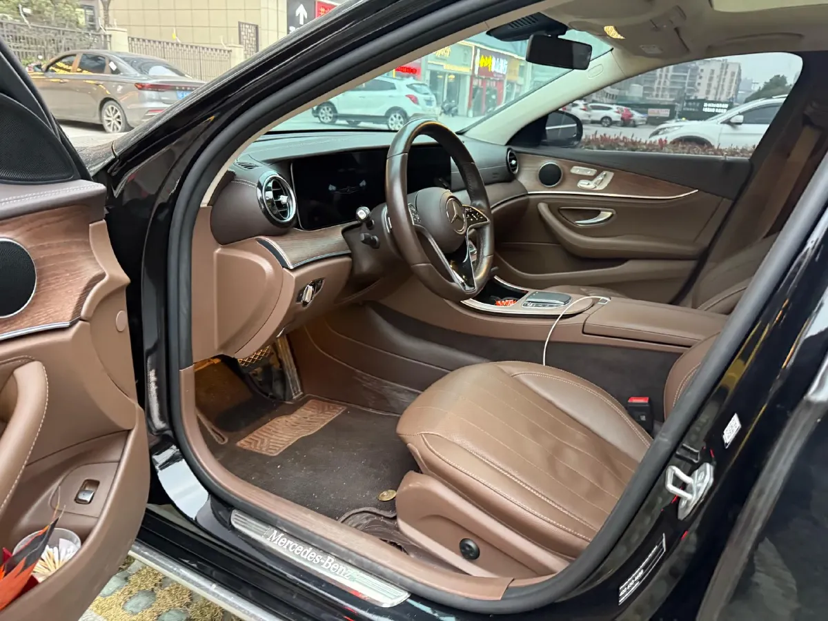 2023 Mercedes-Benz E Class 2.0T 258HP L4 9AT,autocango,china used car exporter,china ev exporter,chinese used car exporter,chinese used ev exporter