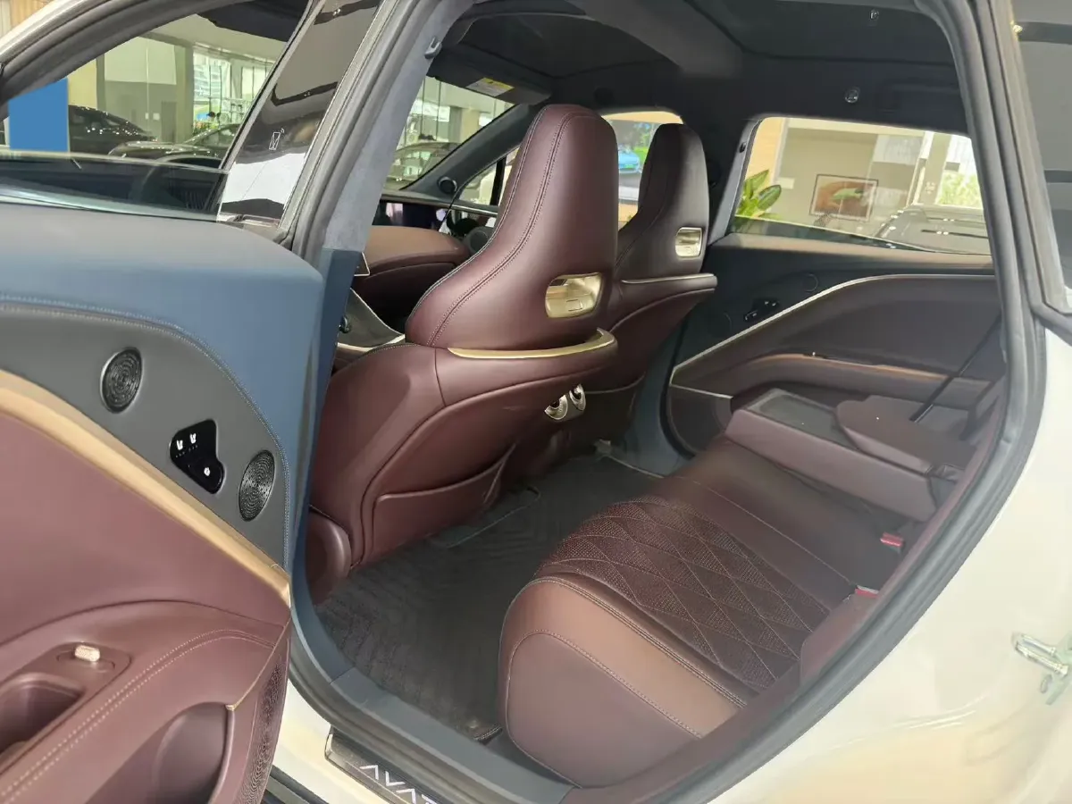 2024 Avatr 11 BEV 90KWH,autocango,china used car exporter,china ev exporter,chinese used car exporter,chinese used ev exporter