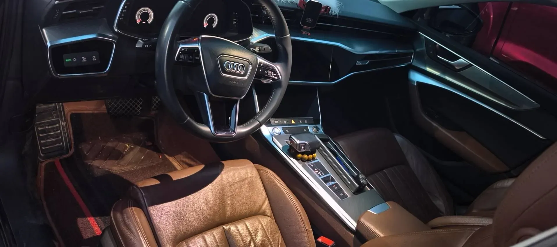 2019 Audi A6L 2.0T 190HP L4 7DCT,autocango,china used car exporter,china ev exporter,chinese used car exporter,chinese used ev exporter