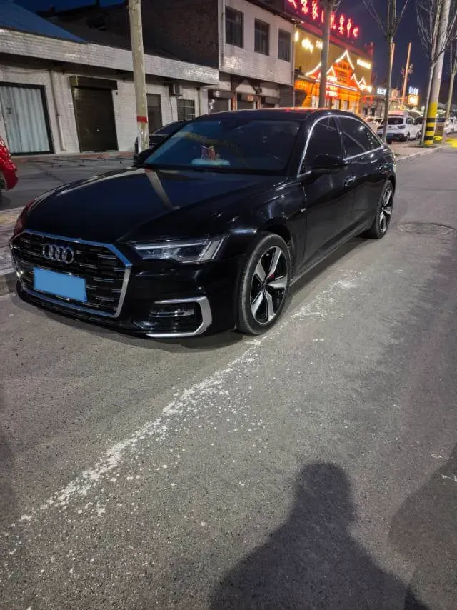 2019 Audi A6L 2.0T 190HP L4 7DCT,autocango,china used car exporter,china ev exporter,chinese used car exporter,chinese used ev exporter
