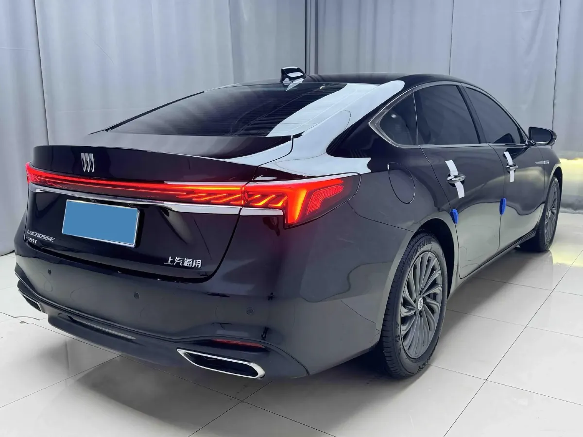 2025 Buick Larcosse 2.0T 237HP L4 9AT,autocango,china used car exporter,china ev exporter,chinese used car exporter,chinese used ev exporter