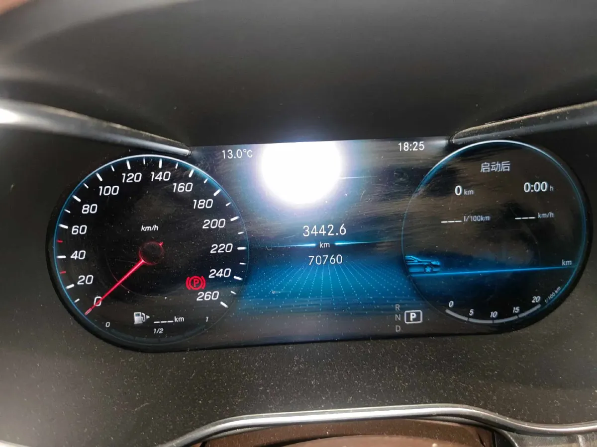 2020 Mercedes-Benz GLC Class 2.0T 258HP L4 9AT,autocango,china used car exporter,china ev exporter,chinese used car exporter,chinese used ev exporter