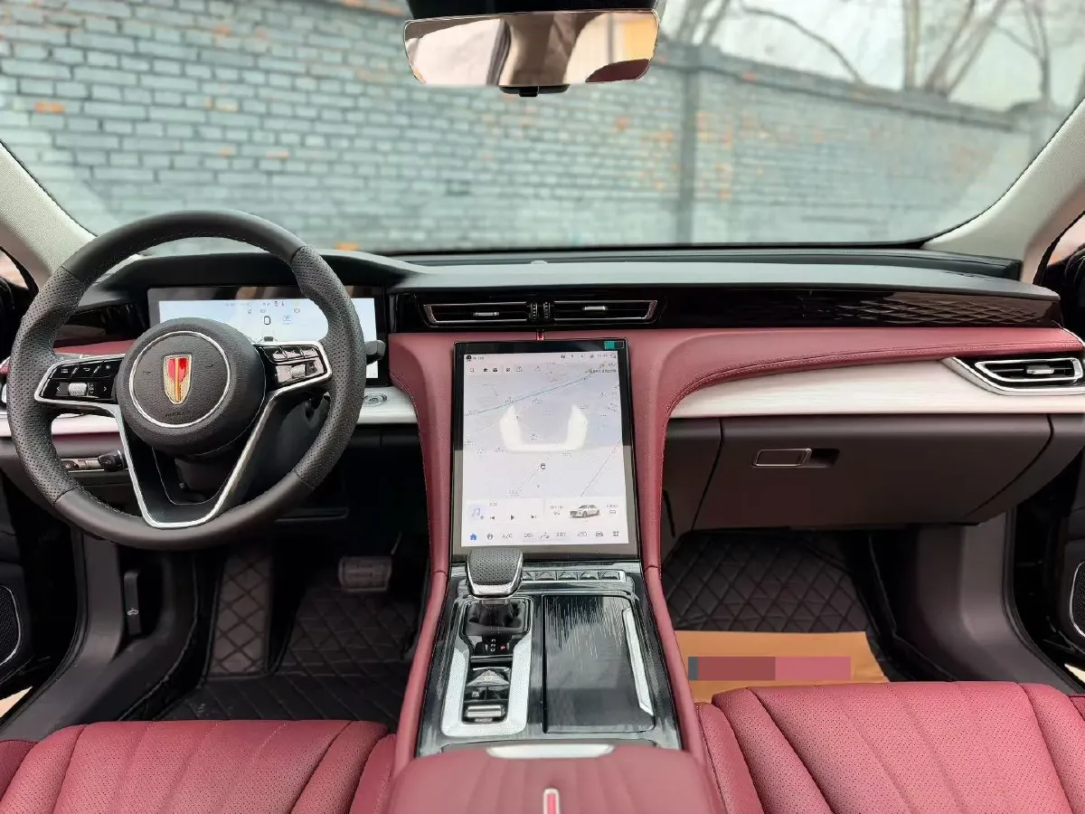 2025 HongQi H5 1.5T 150HP L4 1DHT PHEV,autocango,china used car exporter,china ev exporter,chinese used car exporter,chinese used ev exporter