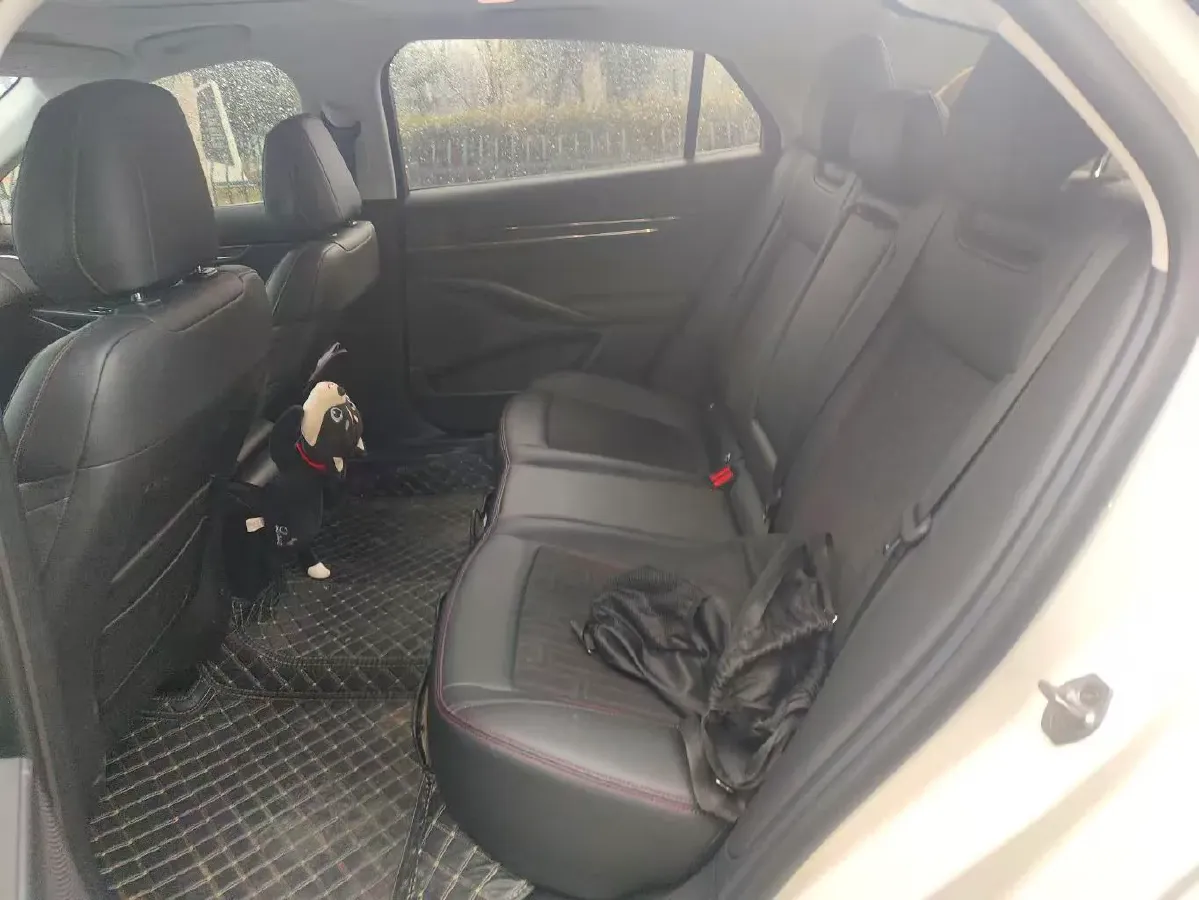 2022 Ford Mondeo 2.0T 238HP L4 8AT,autocango,china used car exporter,china ev exporter,chinese used car exporter,chinese used ev exporter