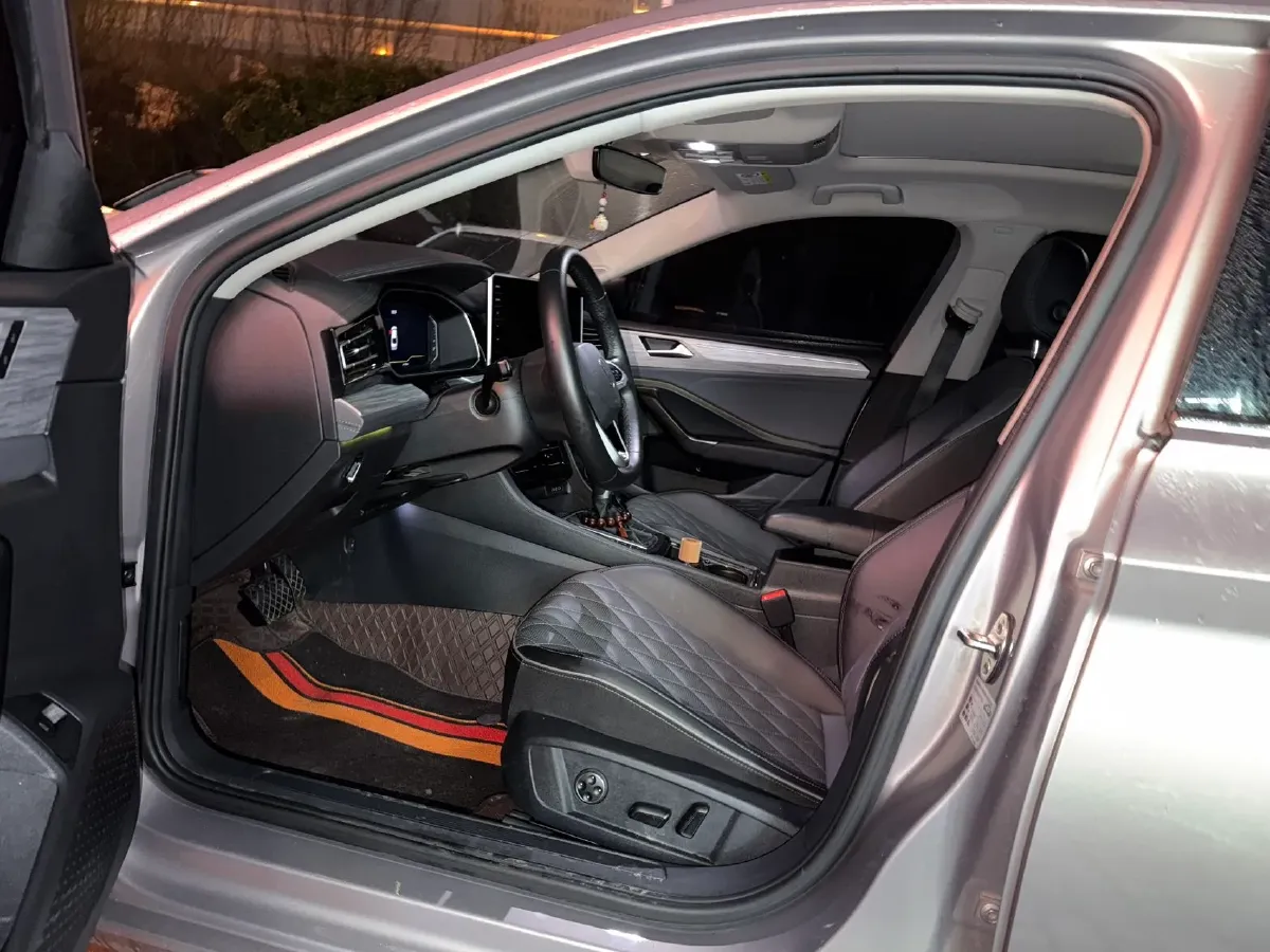 2023 Volkswagen Sagitar 1.4T 150HP L4 7DCT,autocango,china used car exporter,china ev exporter,chinese used car exporter,chinese used ev exporter