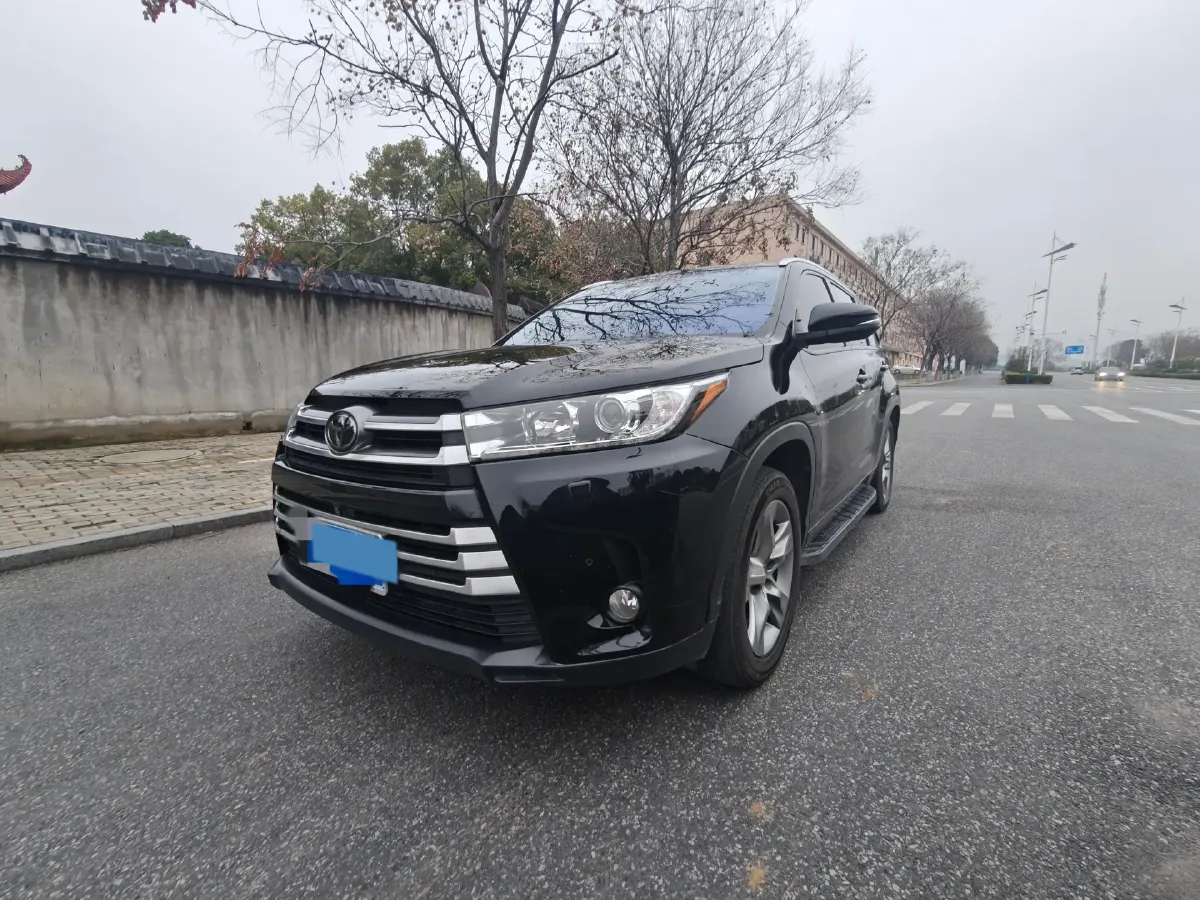 2019 HanTeng V7 1.5T 156HP L4 6AT,autocango,china used car exporter,china ev exporter,chinese used car exporter,chinese used ev exporter