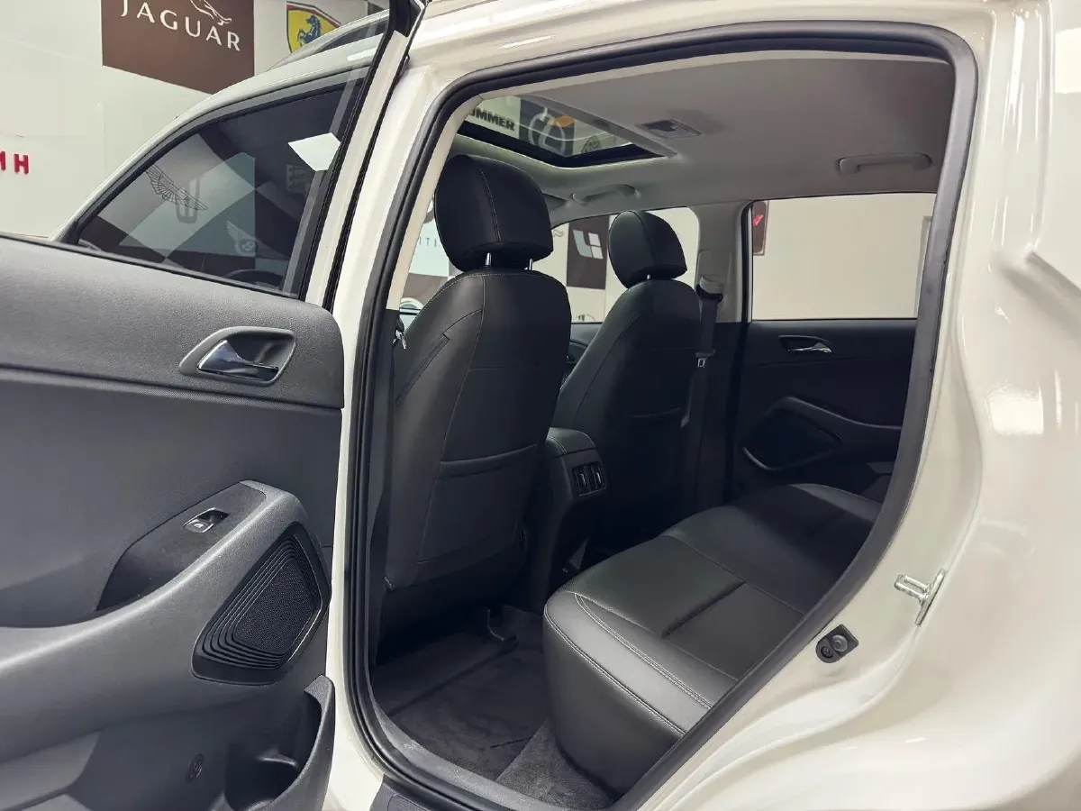 2021 Hyundai ix35 1.4T 140HP L4 7DCT,autocango,china used car exporter,china ev exporter,chinese used car exporter,chinese used ev exporter