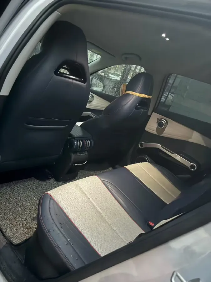 2022 Hycan Z03 BEV 64.23KWH,autocango,china used car exporter,china ev exporter,chinese used car exporter,chinese used ev exporter