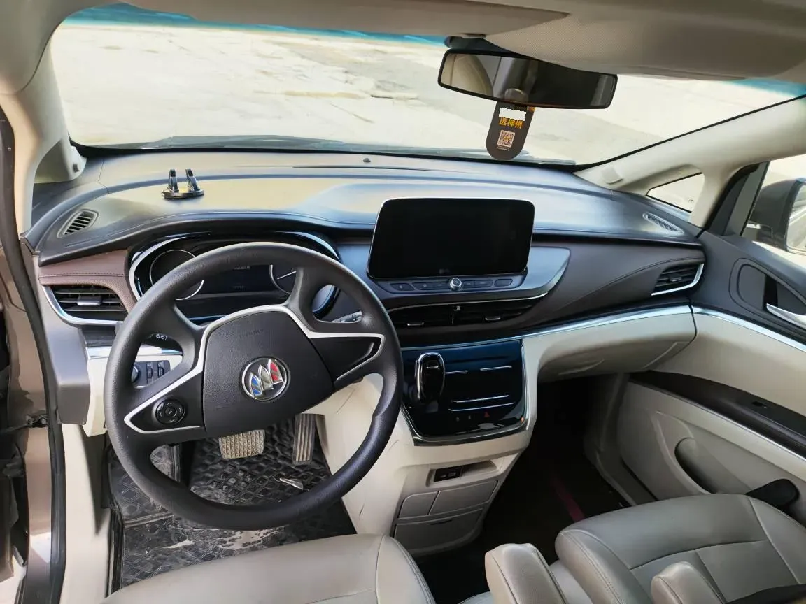 2022 Buick GL8 2.0T 237HP L4 9AT,autocango,china used car exporter,china ev exporter,chinese used car exporter,chinese used ev exporter