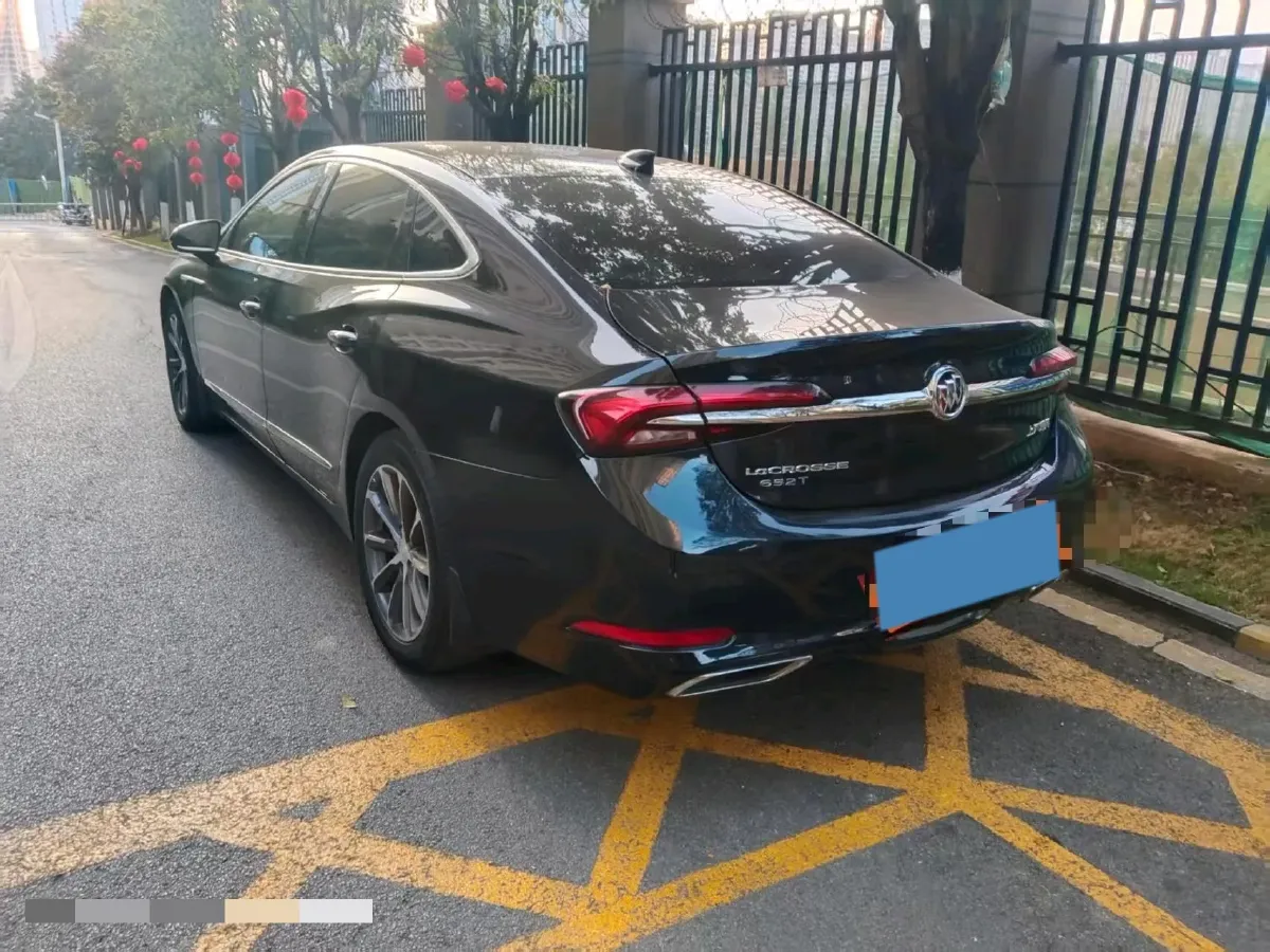 2020 Buick Larcosse 2.0T 237HP L4 9AT,autocango,china used car exporter,china ev exporter,chinese used car exporter,chinese used ev exporter