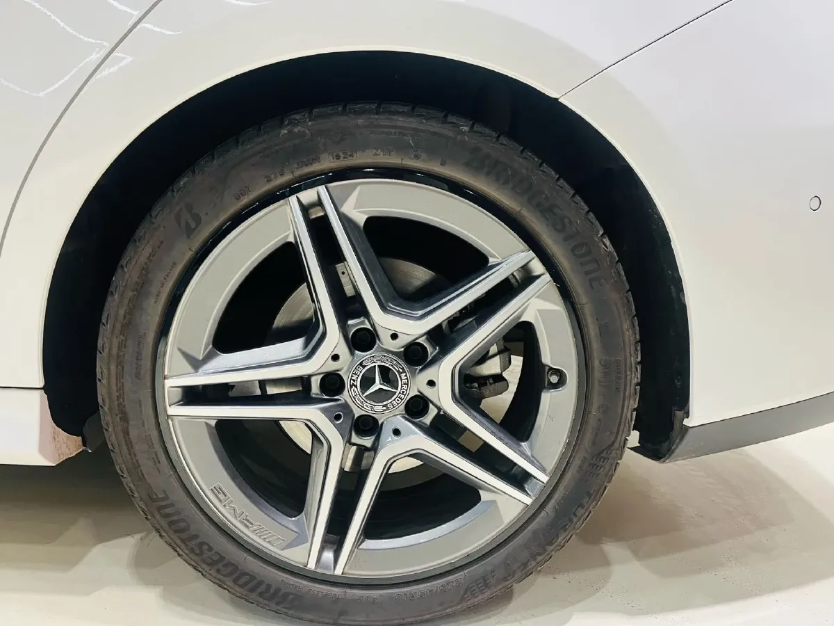 2025 Mercedes-Benz CLA Class 1.3T 163HP L4 7DCT,autocango,china used car exporter,china ev exporter,chinese used car exporter,chinese used ev exporter