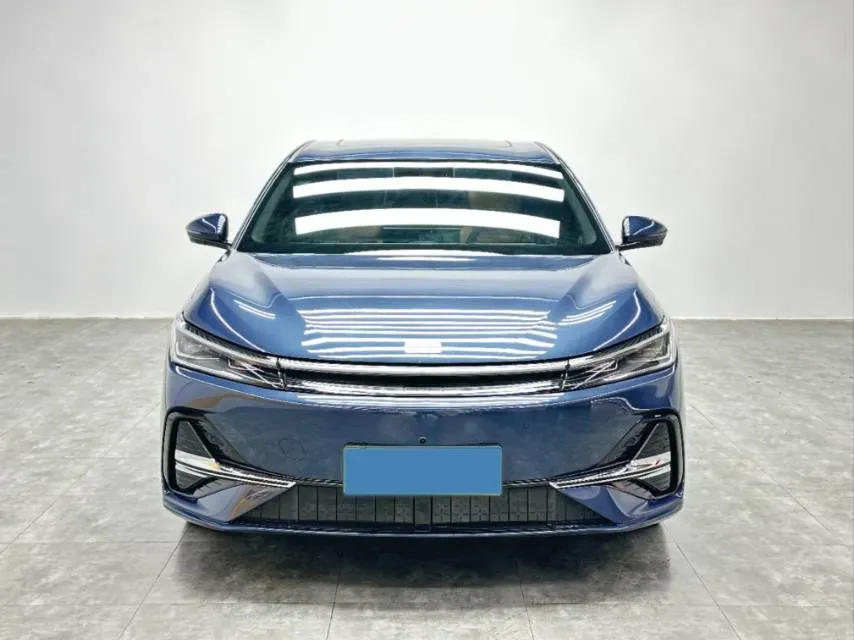 2025 Geely Galaxy A7 1.5L 112HP L4 1DHT PHEV,autocango,china used car exporter,china ev exporter,chinese used car exporter,chinese used ev exporter