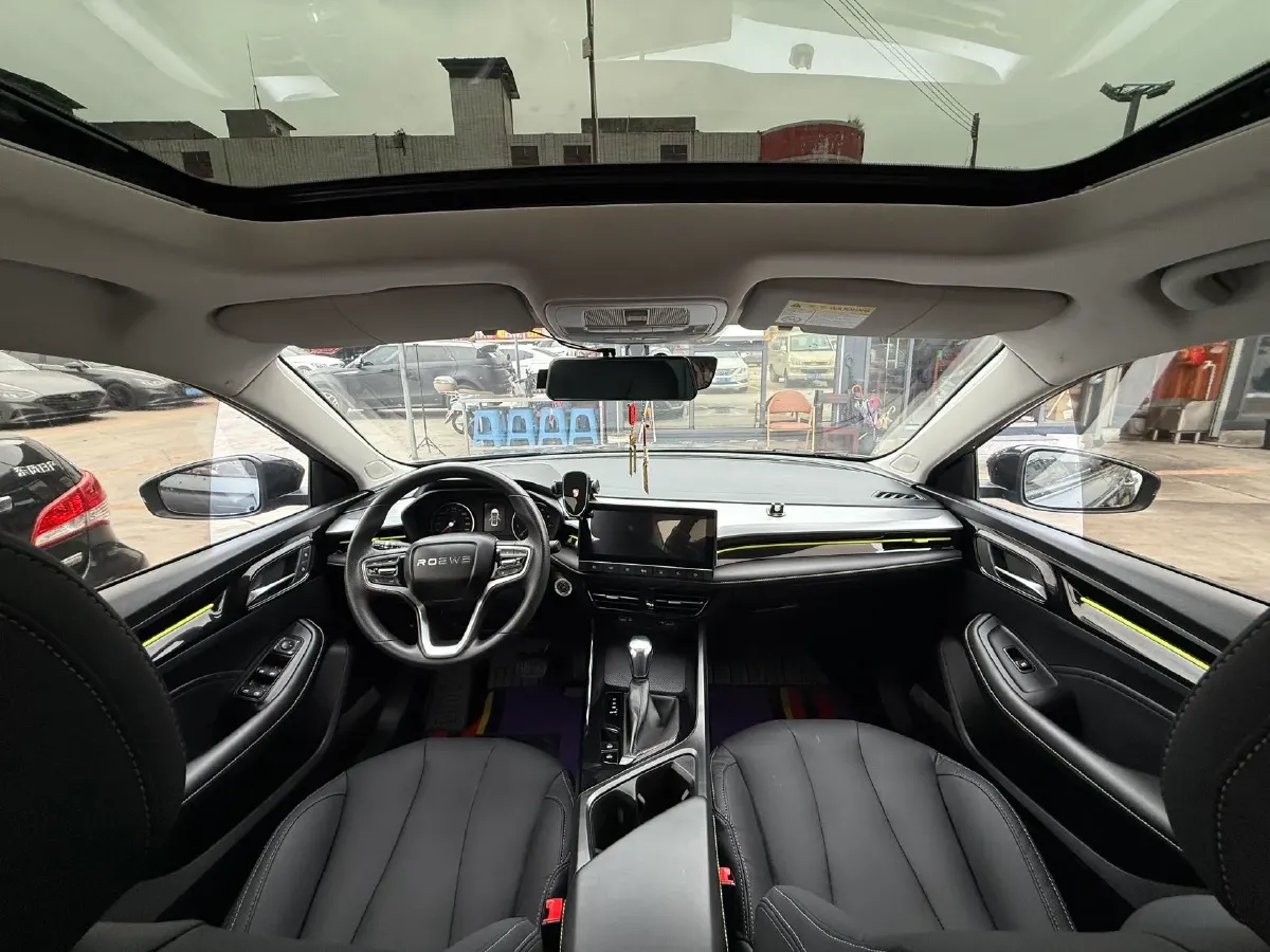 2021 Roewe i5 1.5L 120HP L4 CVT,autocango,china used car exporter,china ev exporter,chinese used car exporter,chinese used ev exporter