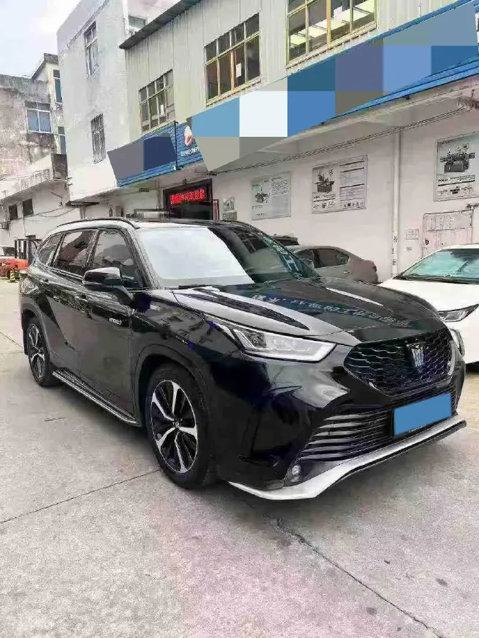 2023 Toyota Crown Kluger 2.5L 189HP L4 E-CVT Hybrid,autocango,china used car exporter,china ev exporter,chinese used car exporter,chinese used ev exporter