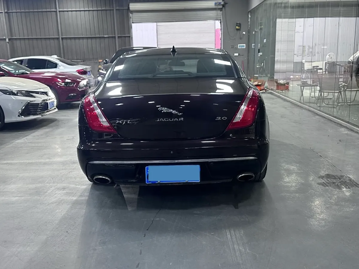 2016 Jaguar XJ 3.0T 340HP V6 8AT,autocango,china used car exporter,china ev exporter,chinese used car exporter,chinese used ev exporter