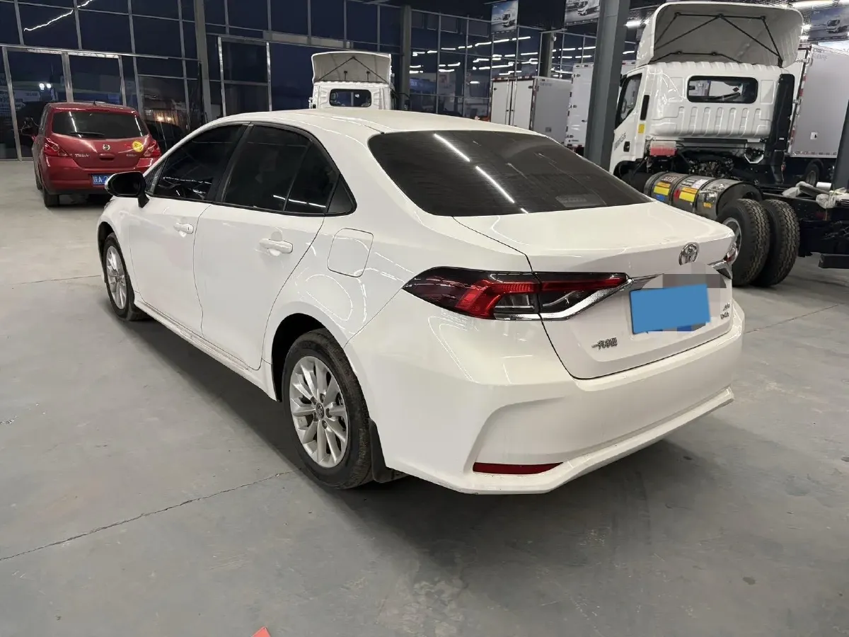 2021 Toyota Corolla 1.2T 116HP L4 CVT,autocango,china used car exporter,china ev exporter,chinese used car exporter,chinese used ev exporter
