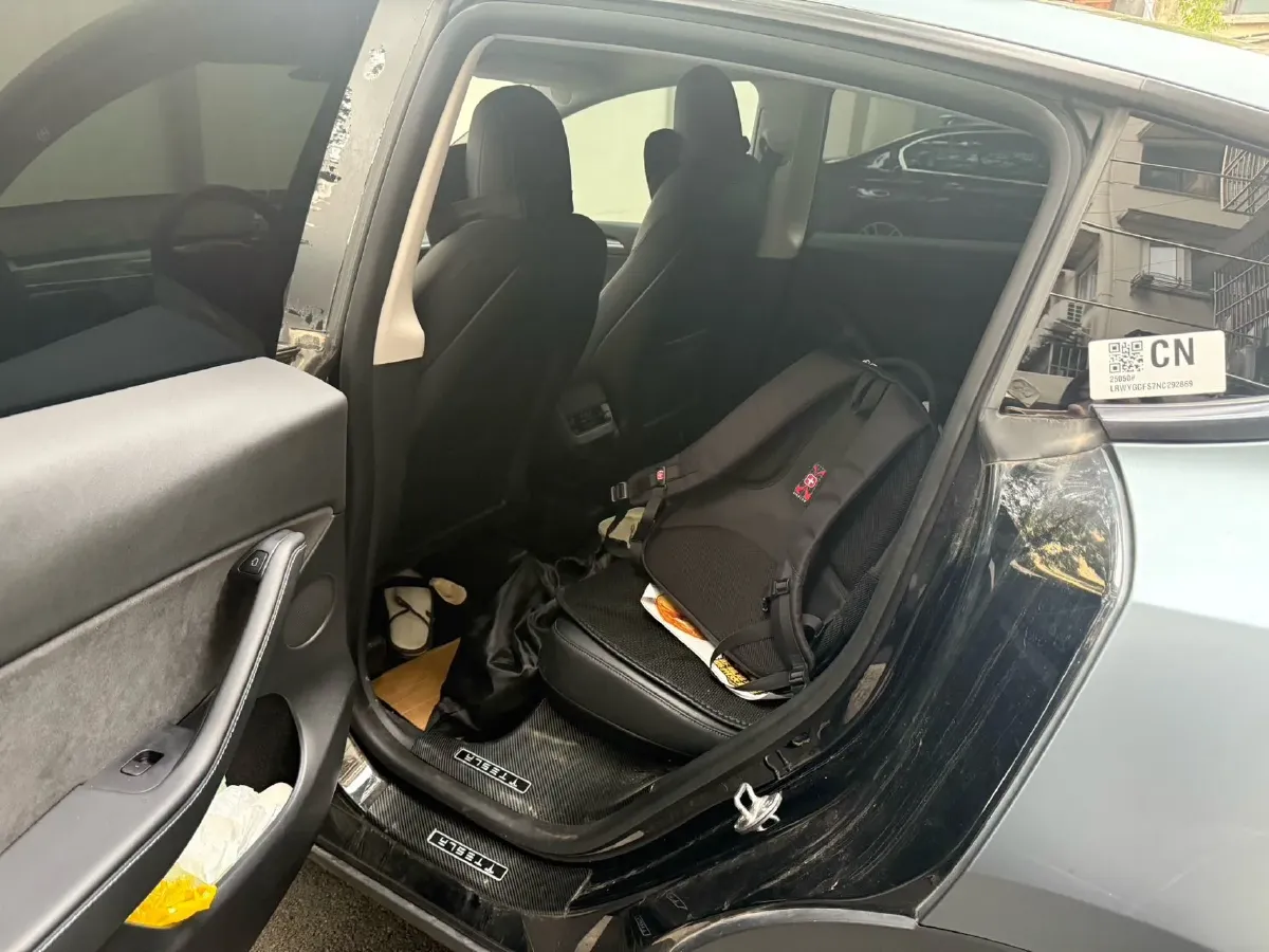 2022 Tesla Model Y BEV 60KWH,autocango,china used car exporter,china ev exporter,chinese used car exporter,chinese used ev exporter