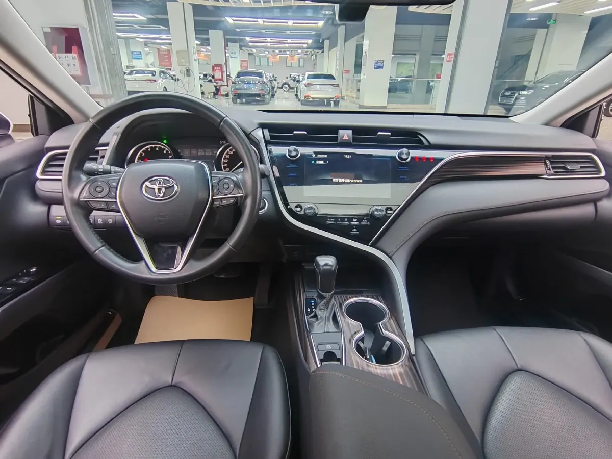 2019 Toyota Camry 2.0L 178HP L4 CVT,autocango,china used car exporter,china ev exporter,chinese used car exporter,chinese used ev exporter