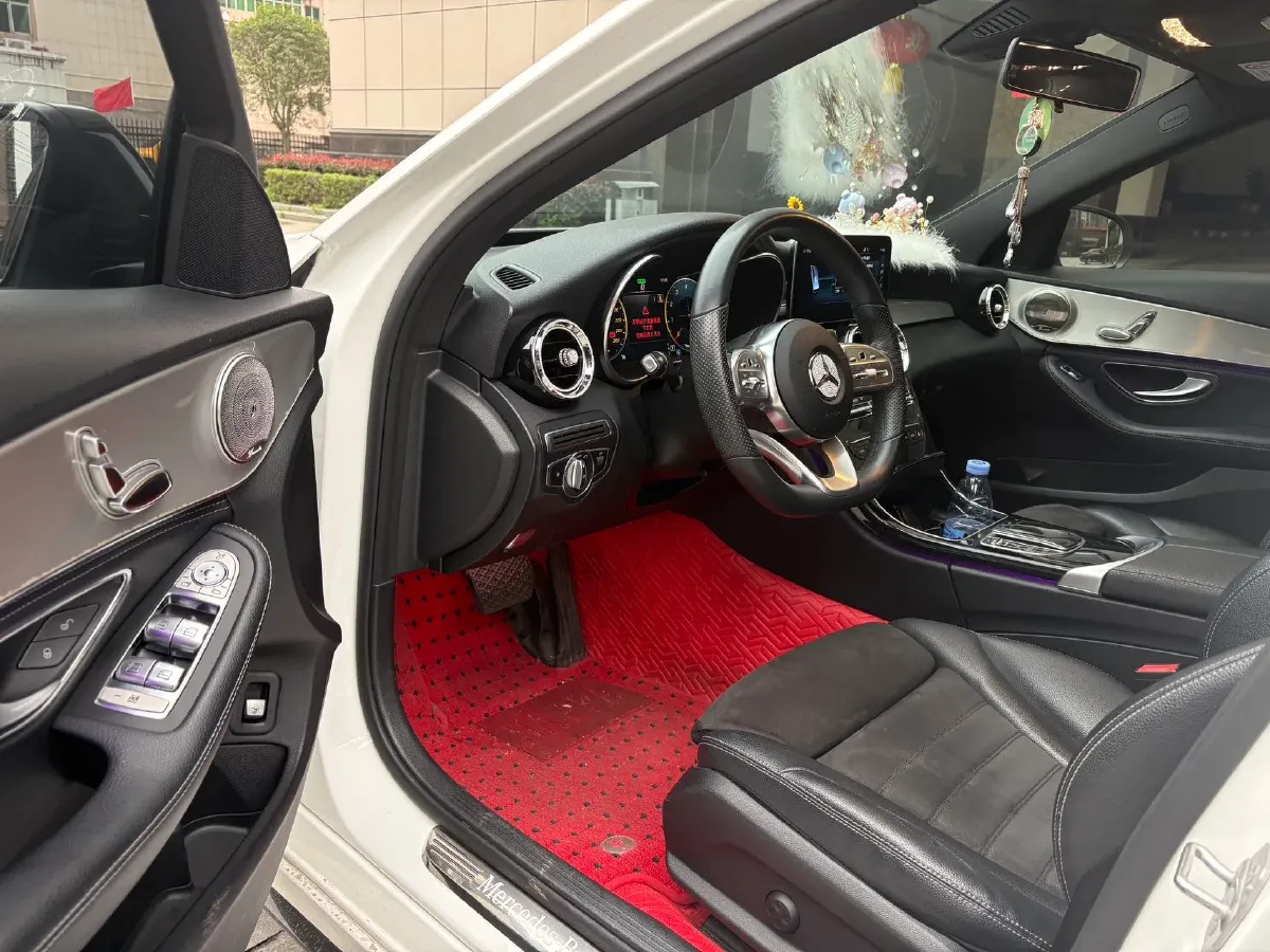 2020 Mercedes-Benz C Class 1.5T 184HP L4 9AT,autocango,china used car exporter,china ev exporter,chinese used car exporter,chinese used ev exporter