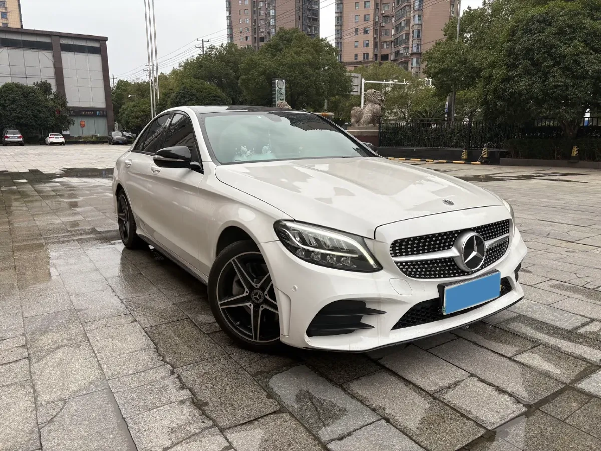 2020 Mercedes-Benz C Class 1.5T 184HP L4 9AT,autocango,china used car exporter,china ev exporter,chinese used car exporter,chinese used ev exporter