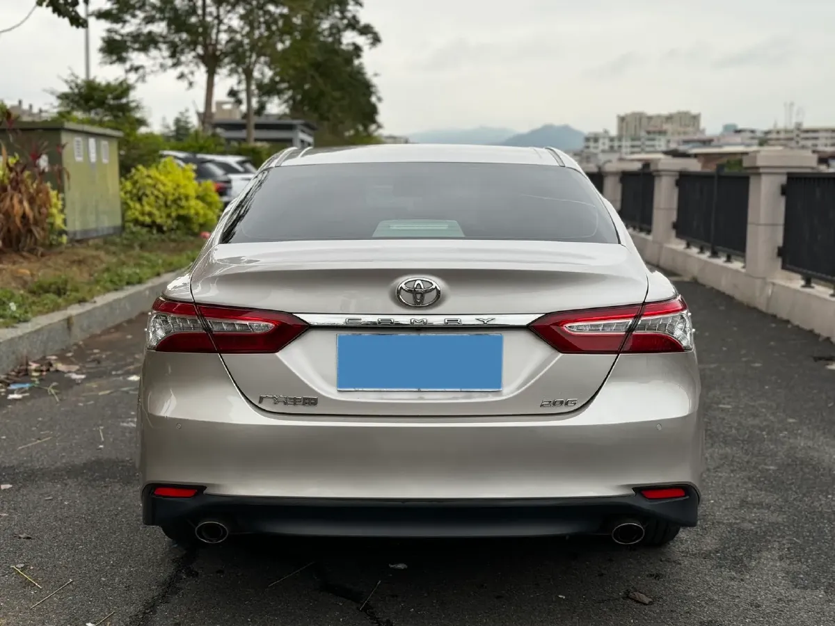 2019 Toyota Camry 2.0L 178HP L4 CVT,autocango,china used car exporter,china ev exporter,chinese used car exporter,chinese used ev exporter