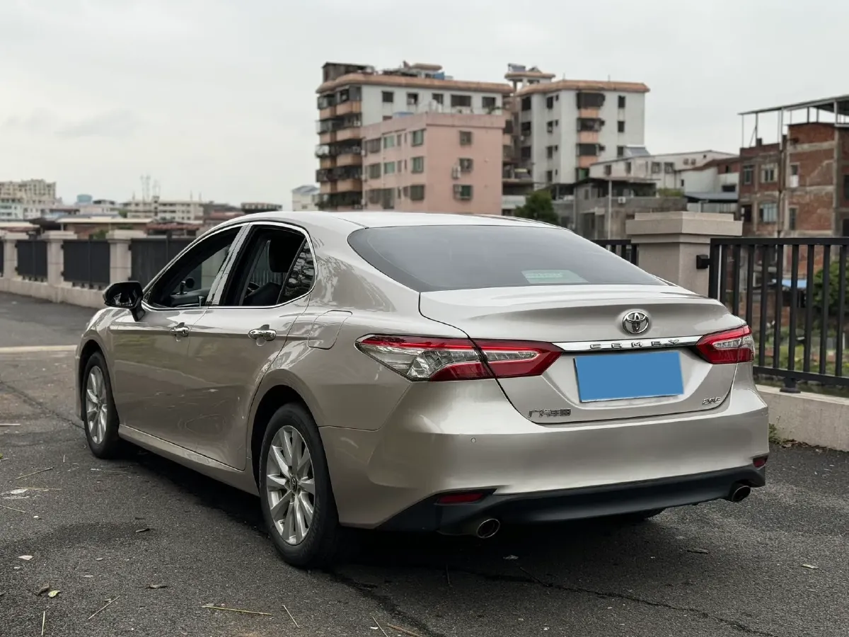 2019 Toyota Camry 2.0L 178HP L4 CVT,autocango,china used car exporter,china ev exporter,chinese used car exporter,chinese used ev exporter