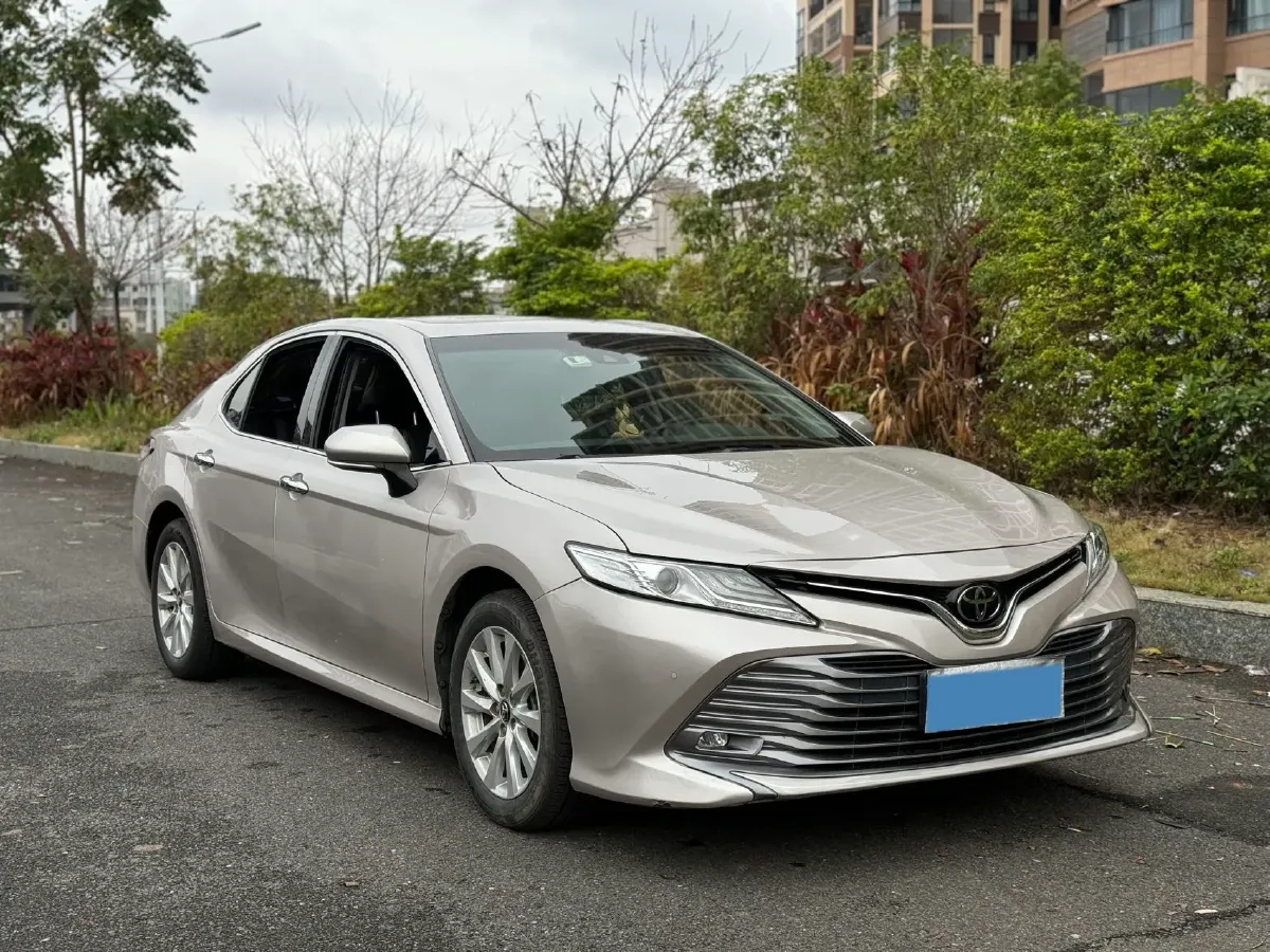 2019 Toyota Camry 2.0L 178HP L4 CVT,autocango,china used car exporter,china ev exporter,chinese used car exporter,chinese used ev exporter