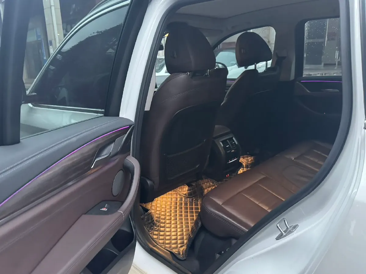 2021 BMW X3 2.0T 224HP L4 8AT,autocango,china used car exporter,china ev exporter,chinese used car exporter,chinese used ev exporter