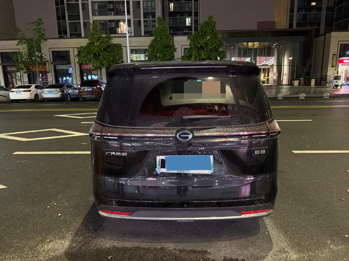 2024 GAC Trumpchi E8 2.0L 140HP L4 2DHT PHEV 25.57KWH,autocango,china used car exporter,china ev exporter,chinese used car exporter,chinese used ev exporter