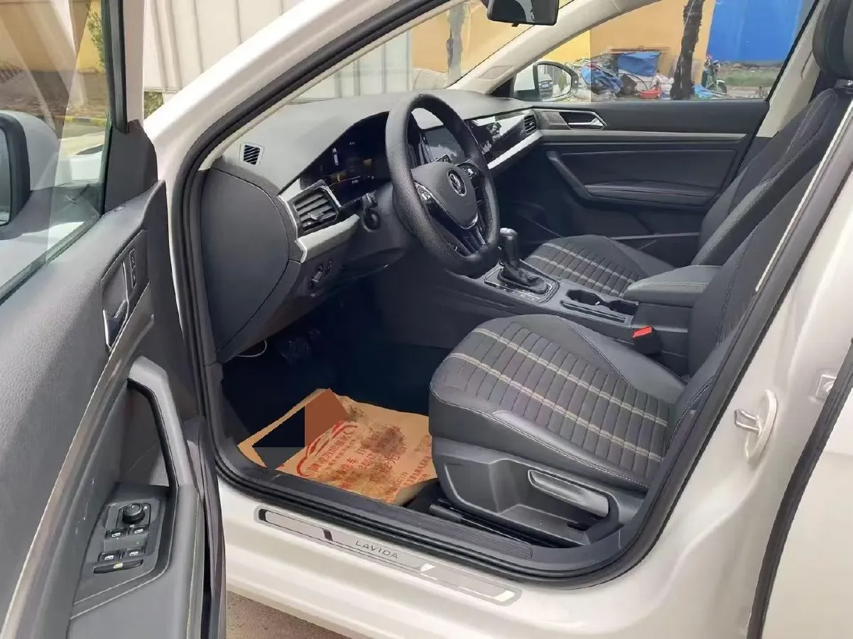 2021 Volkswagen Lavida 1.4T 150HP L4 7DCT,autocango,china used car exporter,china ev exporter,chinese used car exporter,chinese used ev exporter