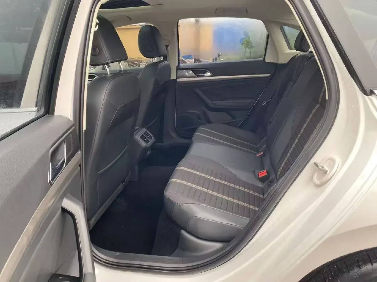 2021 Volkswagen Lavida 1.4T 150HP L4 7DCT,autocango,china used car exporter,china ev exporter,chinese used car exporter,chinese used ev exporter