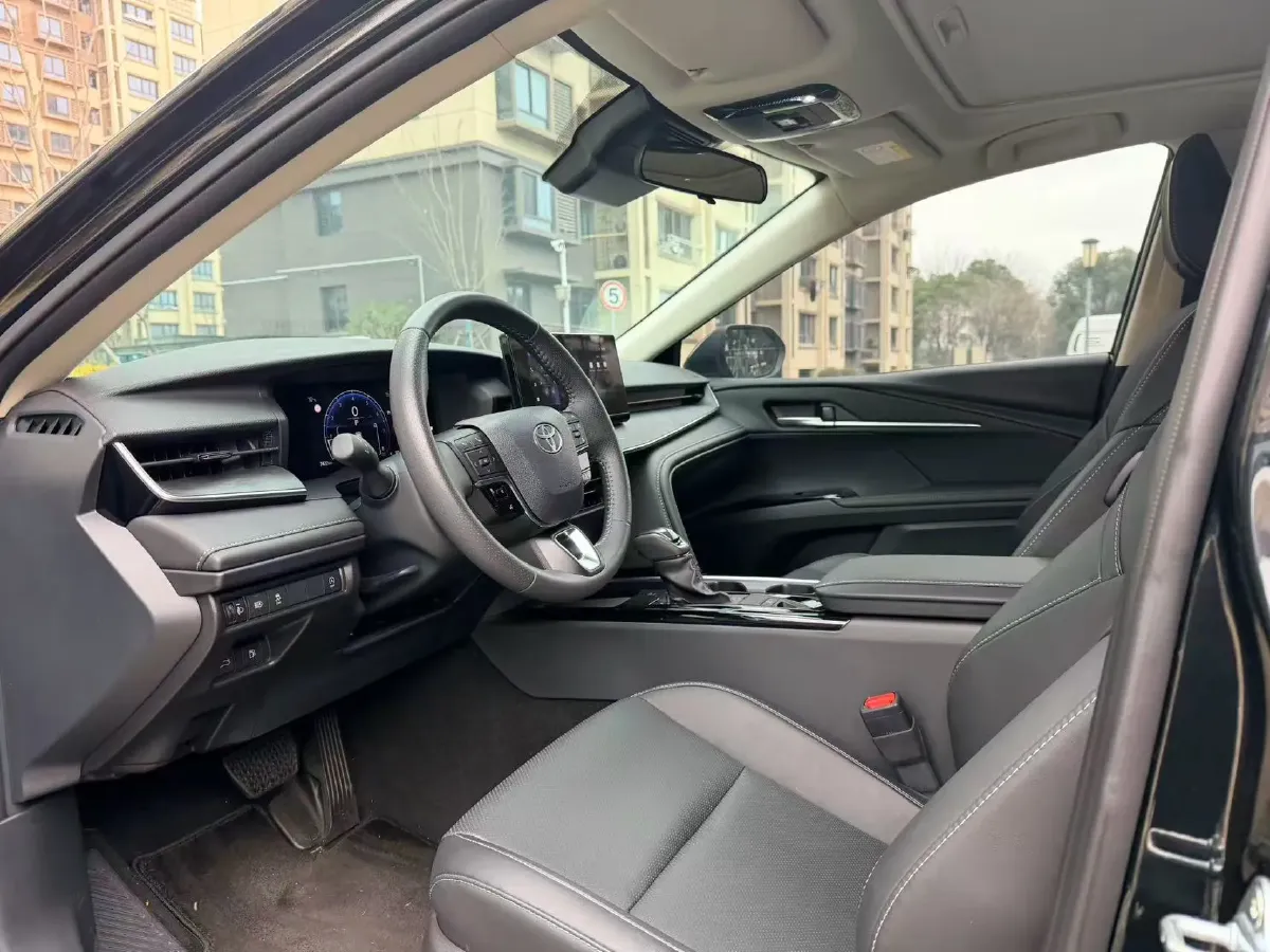 2024 Toyota Camry 2.0L 173HP L4 CVT,autocango,china used car exporter,china ev exporter,chinese used car exporter,chinese used ev exporter