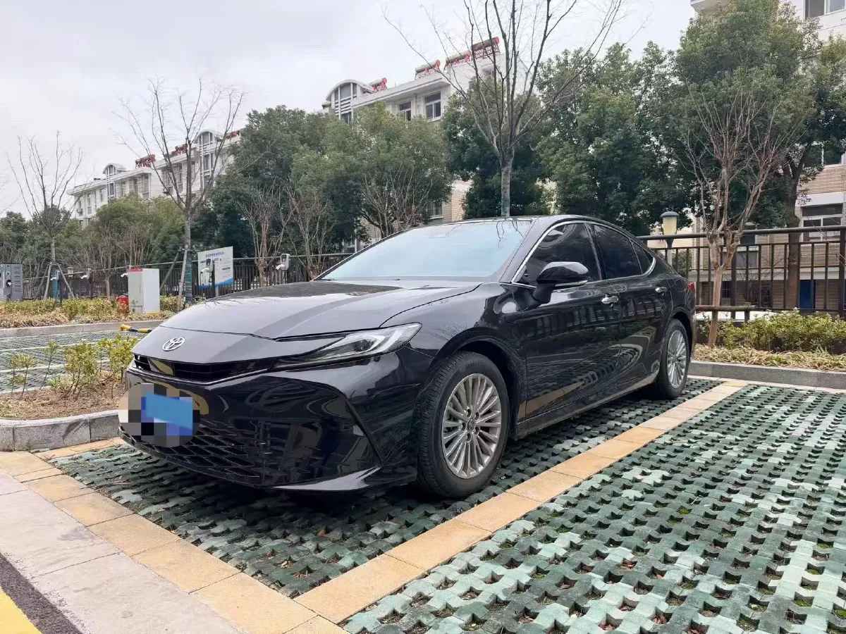 2024 Toyota Camry 2.0L 173HP L4 CVT,autocango,china used car exporter,china ev exporter,chinese used car exporter,chinese used ev exporter