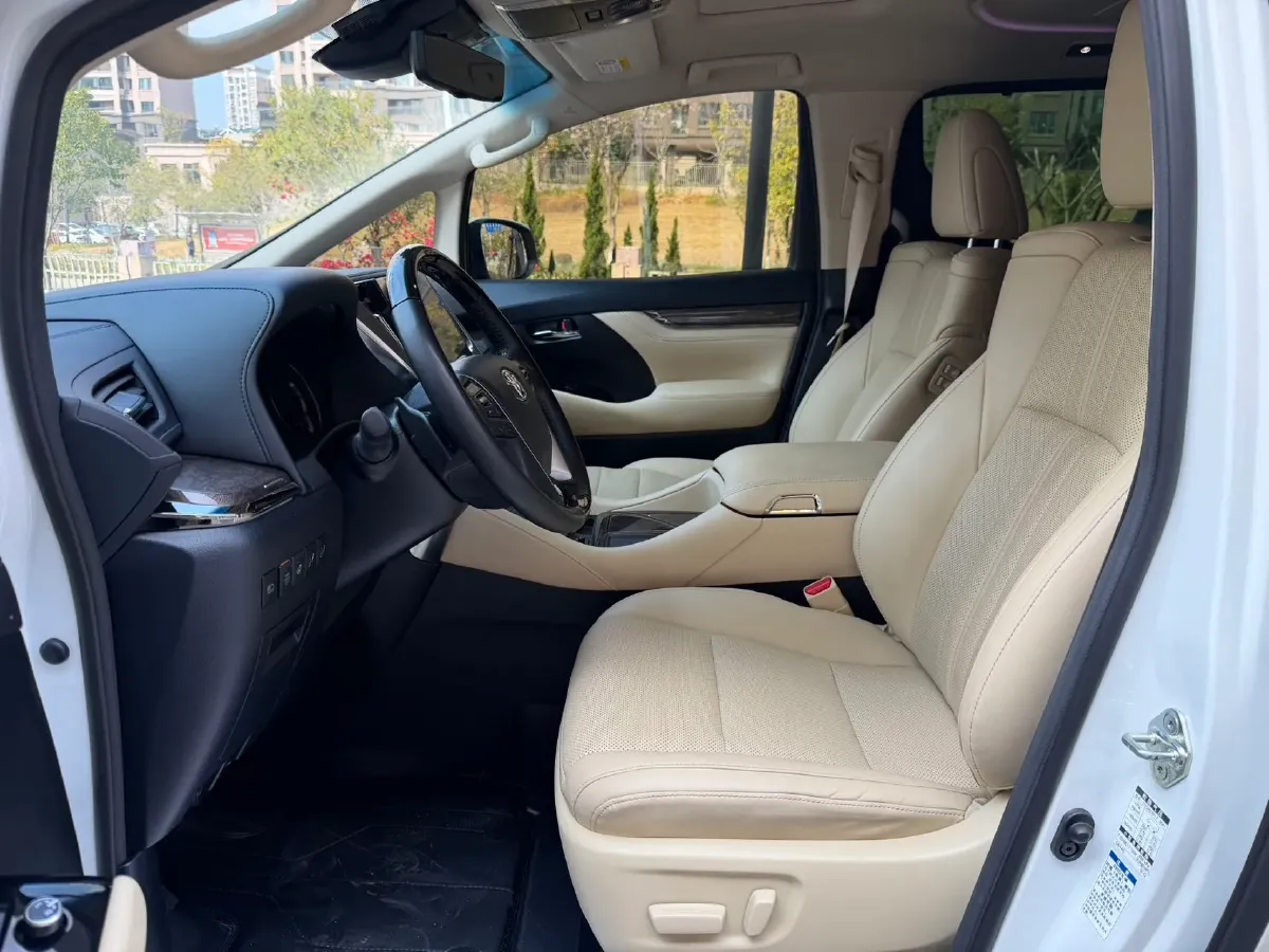 2020 Toyota Alphard 2.5L 117HP L4 E-CVT Hybrid,autocango,china used car exporter,china ev exporter,chinese used car exporter,chinese used ev exporter