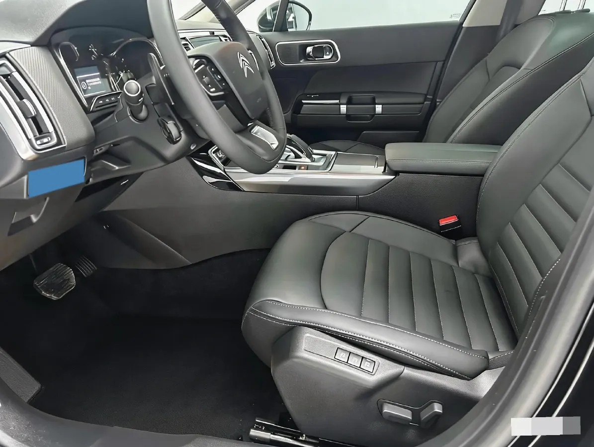 2021 Citroen C6 1.8T 211HP L4 8AT,autocango,china used car exporter,china ev exporter,chinese used car exporter,chinese used ev exporter