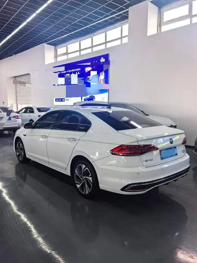 2023 Volkswagen Bora 1.2T 116HP L4 7DCT,autocango,china used car exporter,china ev exporter,chinese used car exporter,chinese used ev exporter