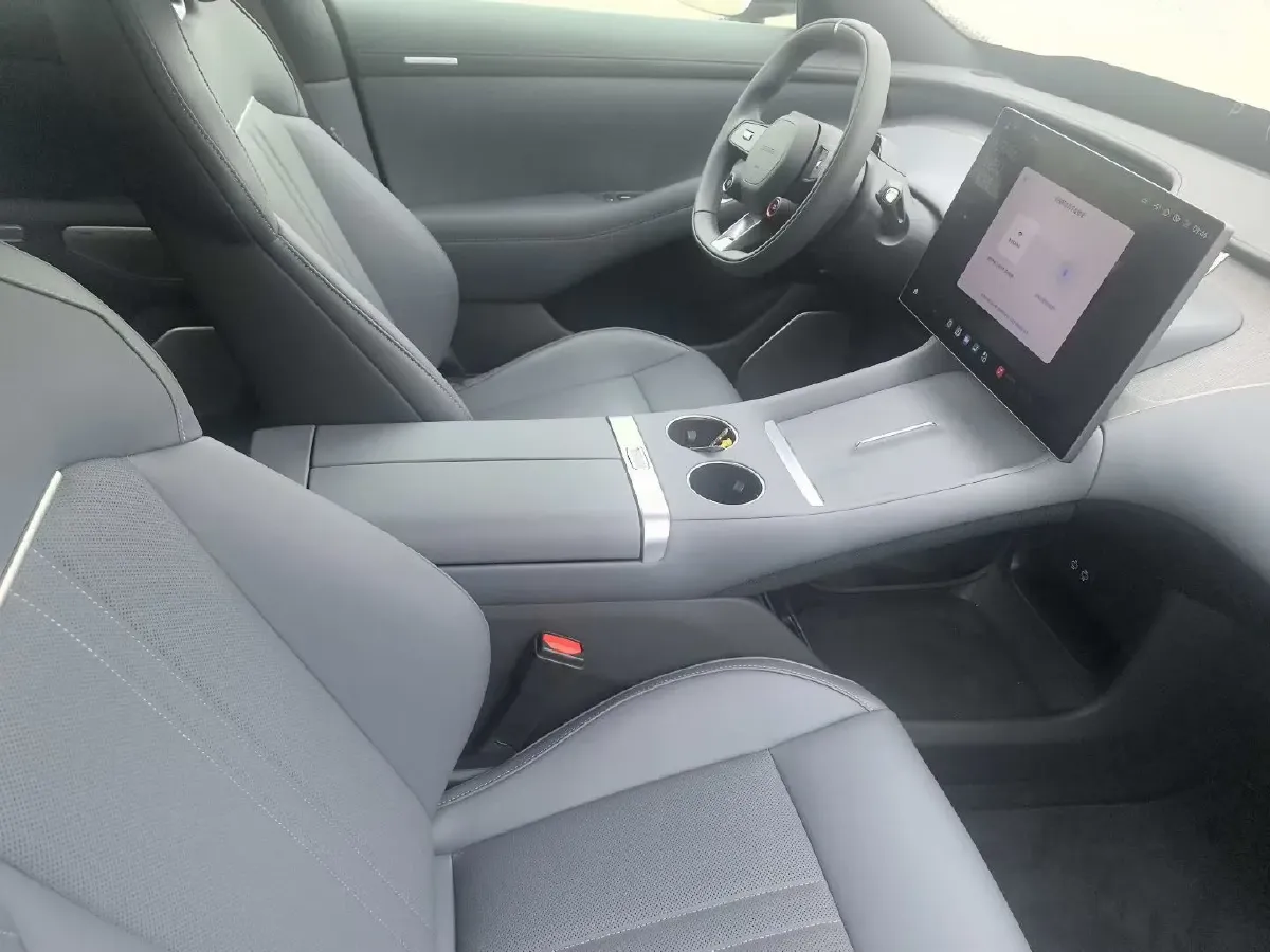 2025 MI YU7 BEV 101.7KWH,autocango,china used car exporter,china ev exporter,chinese used car exporter,chinese used ev exporter