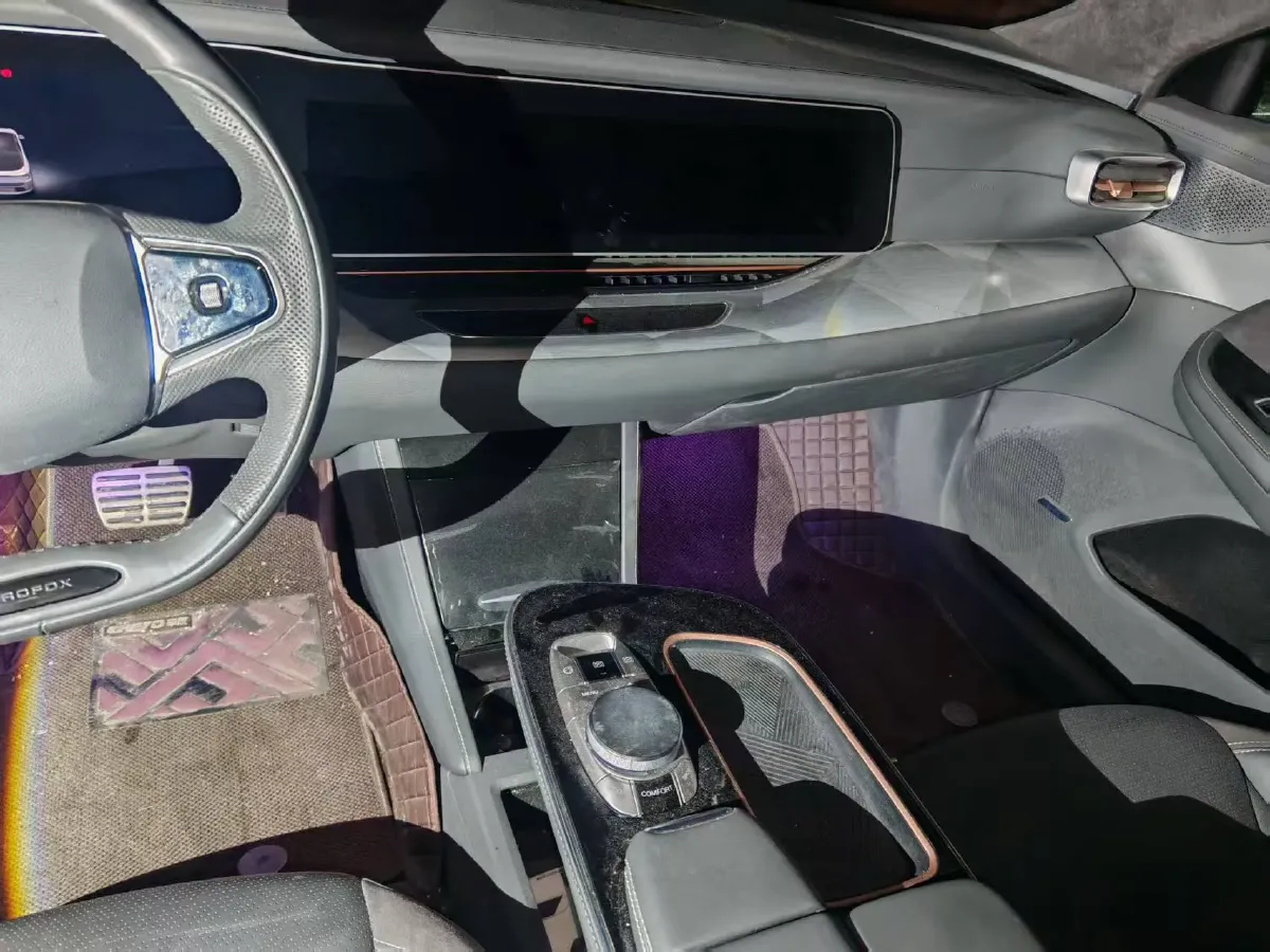 2022 ARCFOX αS BEV 93.6KWH,autocango,china used car exporter,china ev exporter,chinese used car exporter,chinese used ev exporter